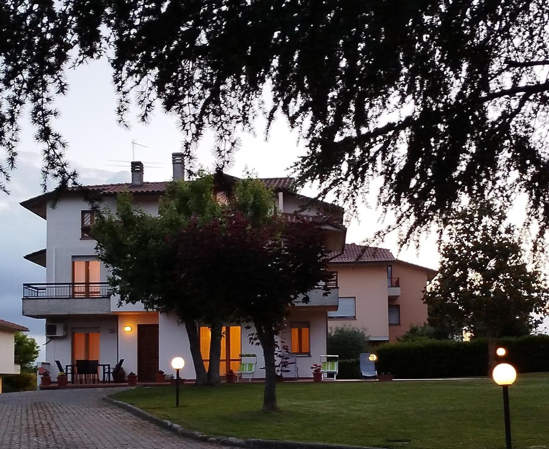 安吉亚里Casa Del Carmine别墅 外观 照片