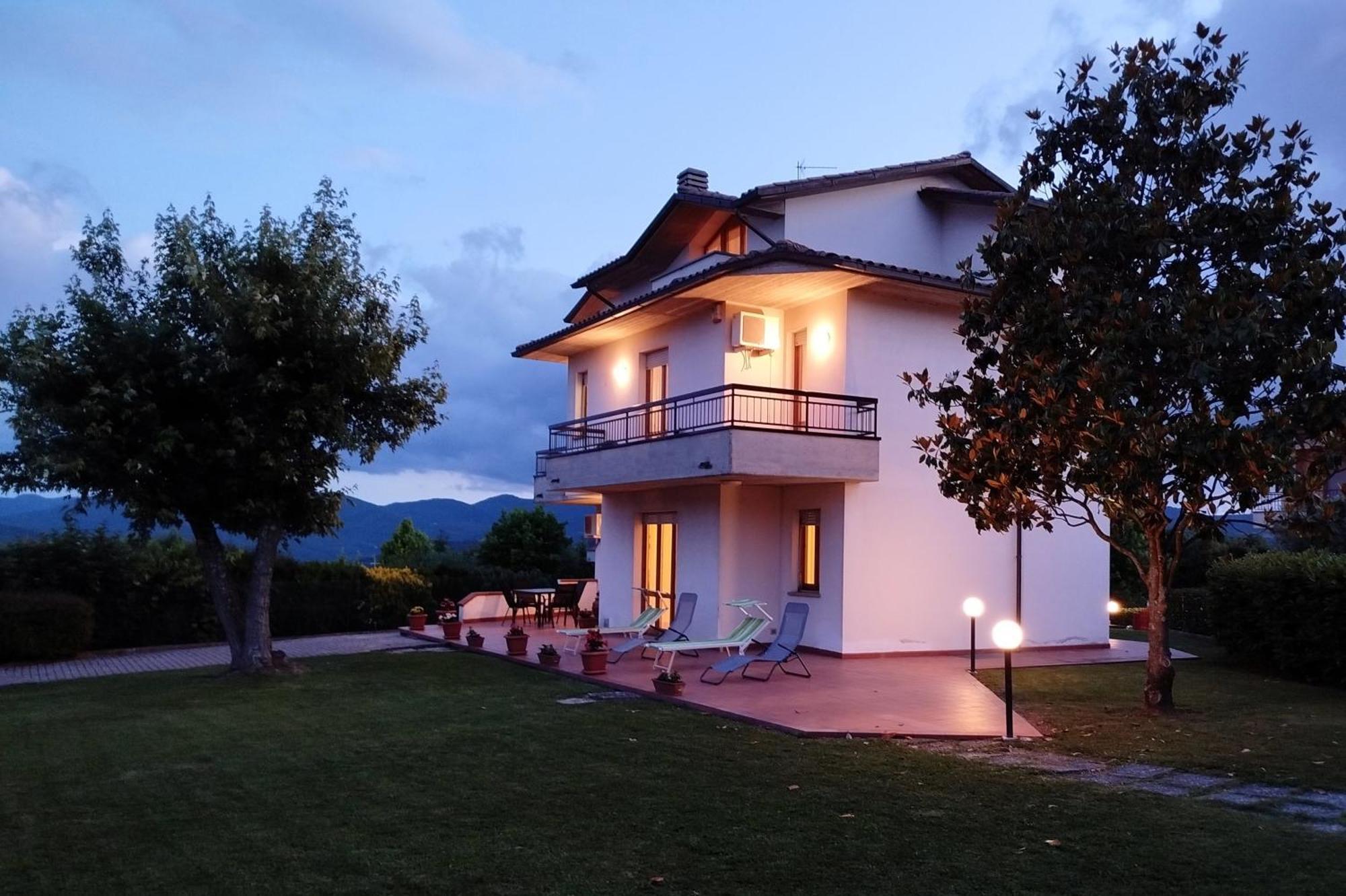 安吉亚里Casa Del Carmine别墅 外观 照片