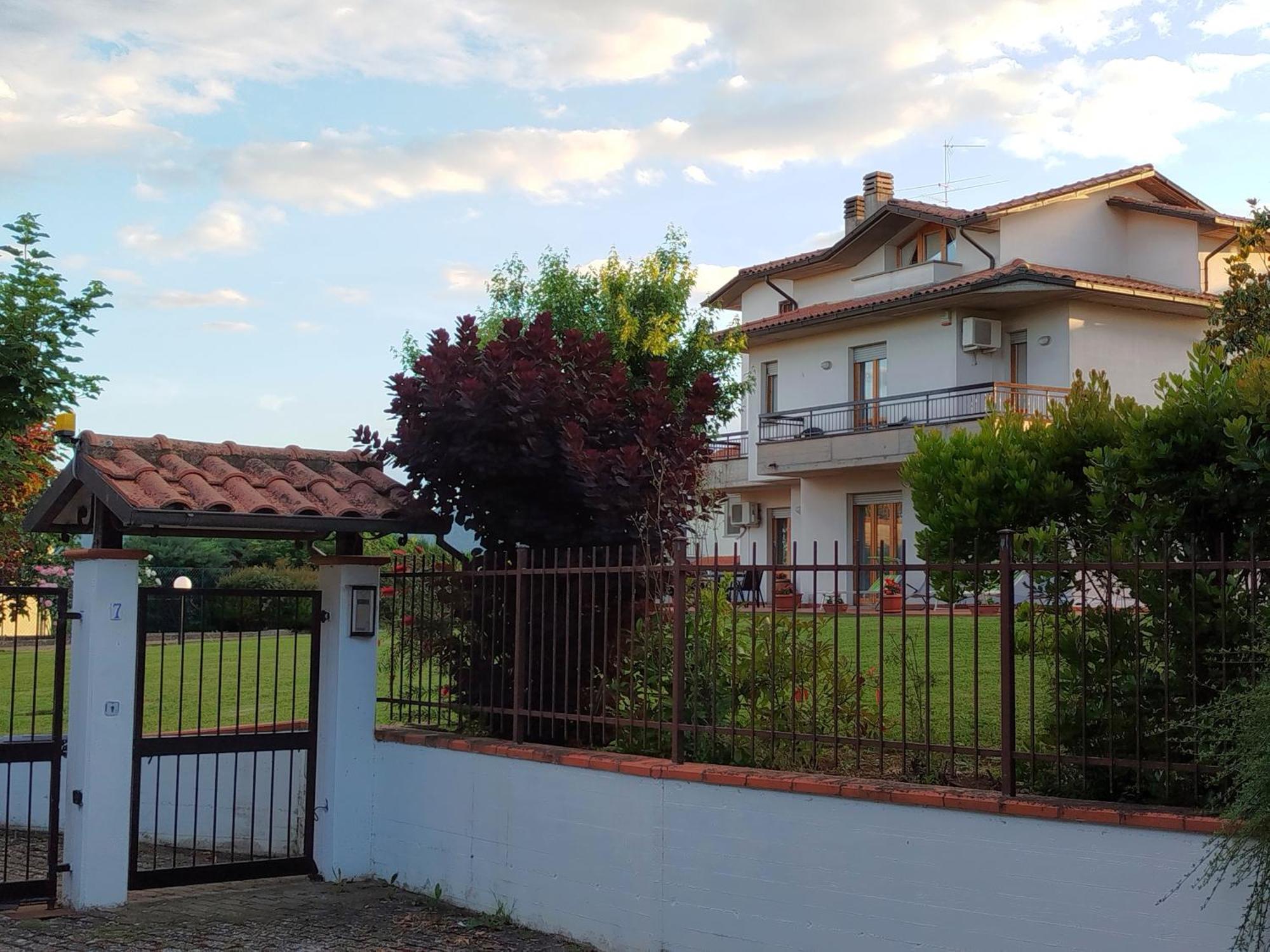 安吉亚里Casa Del Carmine别墅 外观 照片